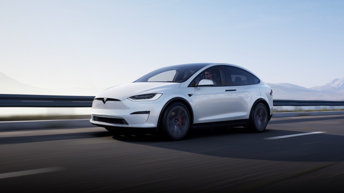 Tesla Model X (2021) // Source : Tesla