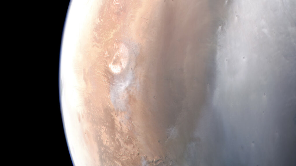 Pôle nord de Mars. // Source : Flickr/CC/Justin Cowart (photo recadrée)