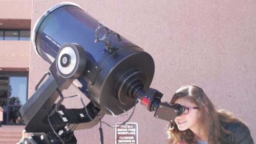 télescope enfant // Source : ucar scied