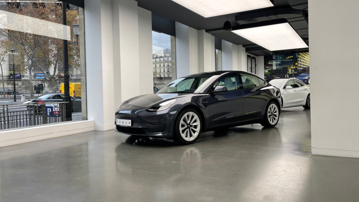 Les améliorations de la Tesla Model 3 fin 2020 // Source : Julien Cadot pour Numerama