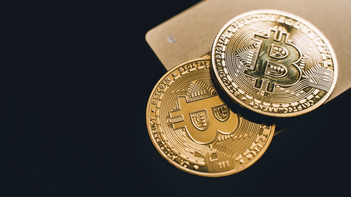 Bitcoin. // Source : Pexels/Alesia Kozik (photo recadrée)