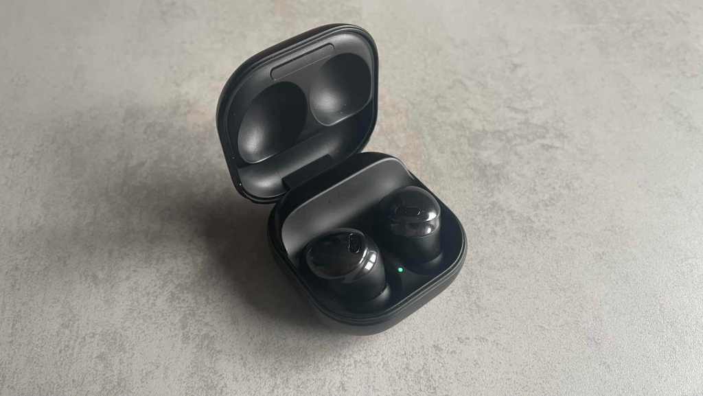 Les écouteurs Samsung Galaxy Buds Pro // Source : Maxime Claudel pour Numerama Les écouteurs Samsung Galaxy Buds Pro // Source : Maxime Claudel pour Numerama
