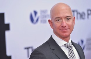 Jeff Bezos n'est plus CEO d'Amazon : que va-t-il faire maintenant ?
