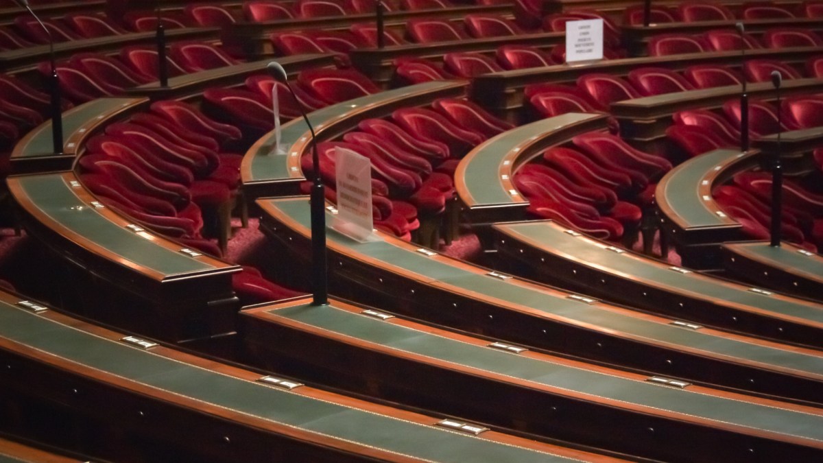 Le Sénat. // Source : Flickr/CC/Julien Chatelain (photo recadrée)