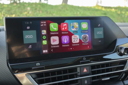 Apple Carplay sans fil et Android Auto sur Citroën C4 écran d