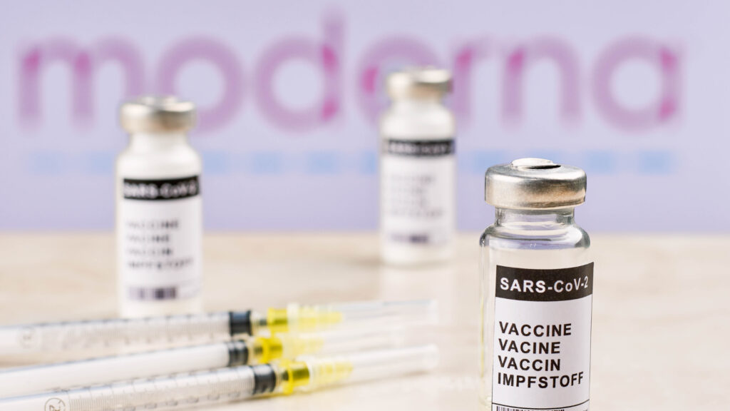 Vaccin de Moderna contre le coronavirus. // Source : Marco Verch sous Creative Commons 2.0 (photo recadrée)