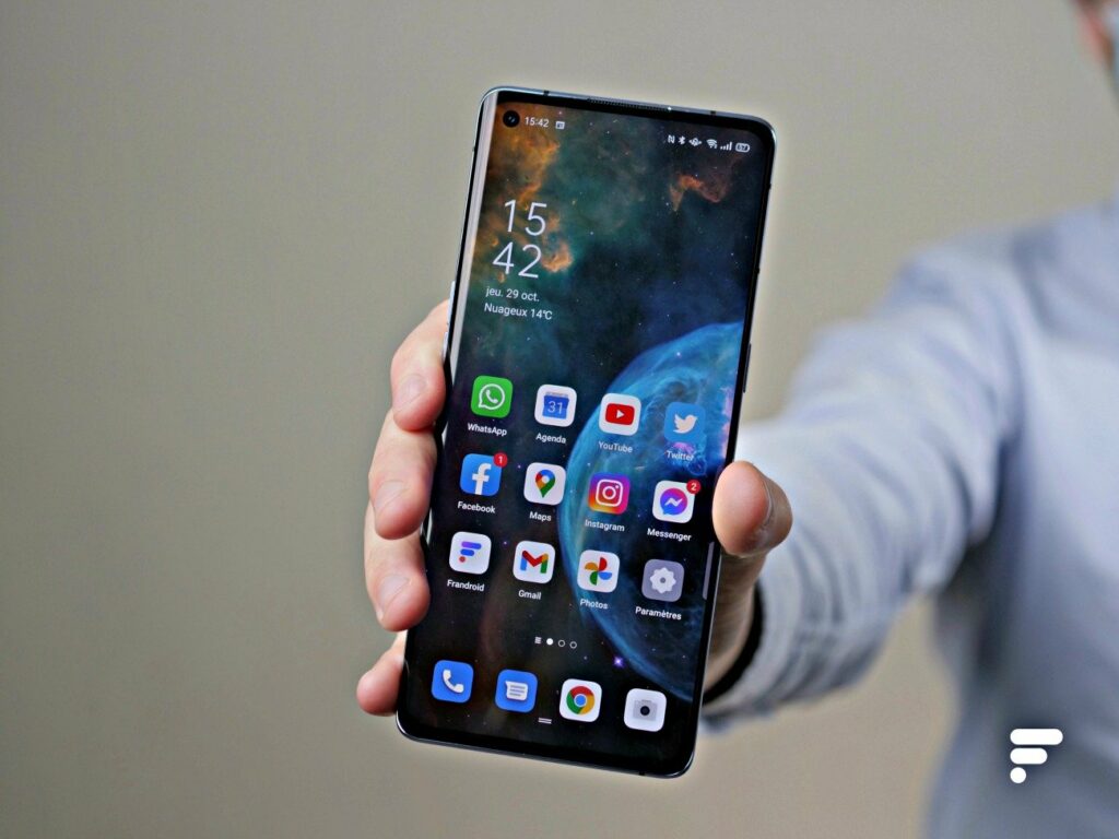 La (jolie) face avant du Oppo Reno4 Pro. La (jolie) face avant du Oppo Reno4 Pro.