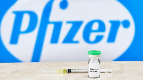 Vaccin Pfizer contre le coronavirus. // Source : Marco Verch sous Creative Commons 2.0 (photo recadrée)