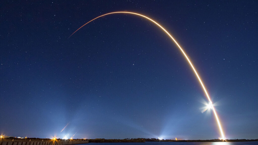 Starlink SpaceX Falcon 9