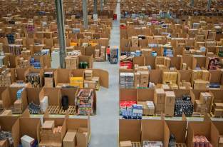 Amazon soupçonné de faire du chantage aux données personnelles pour doubler la concurrence