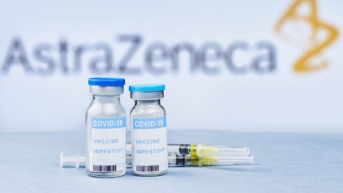 Vaccins AstraZeneca contre le coronavirus. // Source : Marco Verch sous Creative Commons 2.0 (photo recadrée)