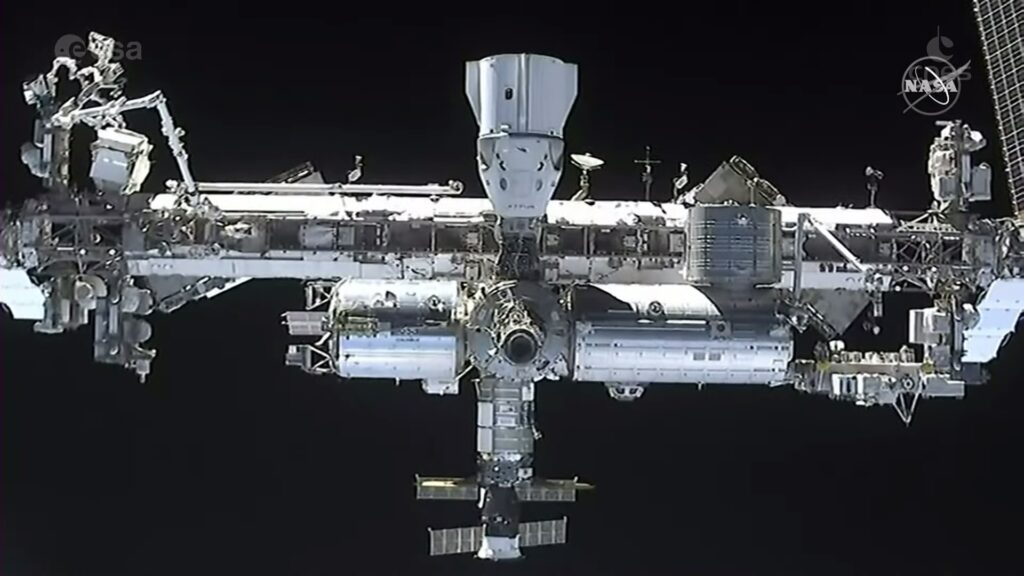 SpaceX : la capsule Crew Dragon doit être déplacée pour faire de la place à Boeing sur l&rsquo;ISS