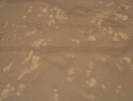 La première image aérienne en couleur sur Mars. // Source : NASA/JPL-Caltech (photo recadrée)