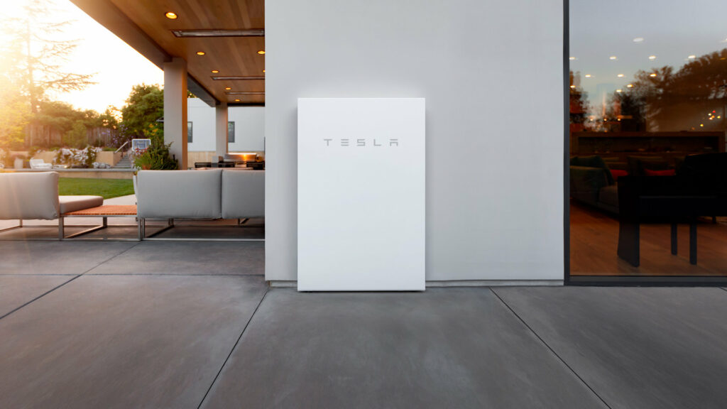 La batterie Powerwall de Tesla // Source : Tesla