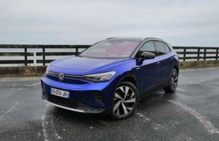 Essai Volkswagen ID.4  // Source : Raphaelle Baut pour Numerama