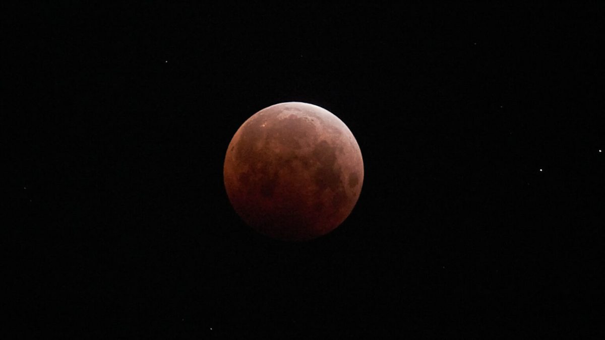 Éclipse de Lune du 26 mai 2021. // Source : Flickr/CC/Wilson Lam (photo recadrée)