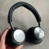 Casque Band & Olufsen Beoplay Portal // Source : Maxime Claudel pour Numerama