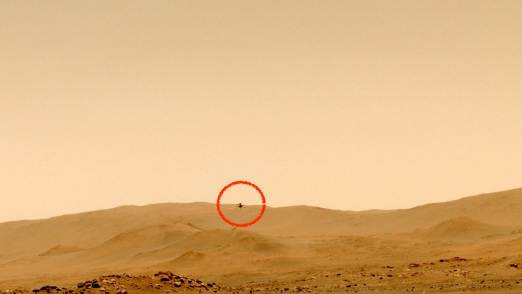 Ingenuity pendant son cinquième vol sur Mars. // Source : NASA/JPL-Caltech
