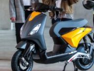 Le nouveau scooter électrique de Piaggio, le ONE // Source : Piaggio