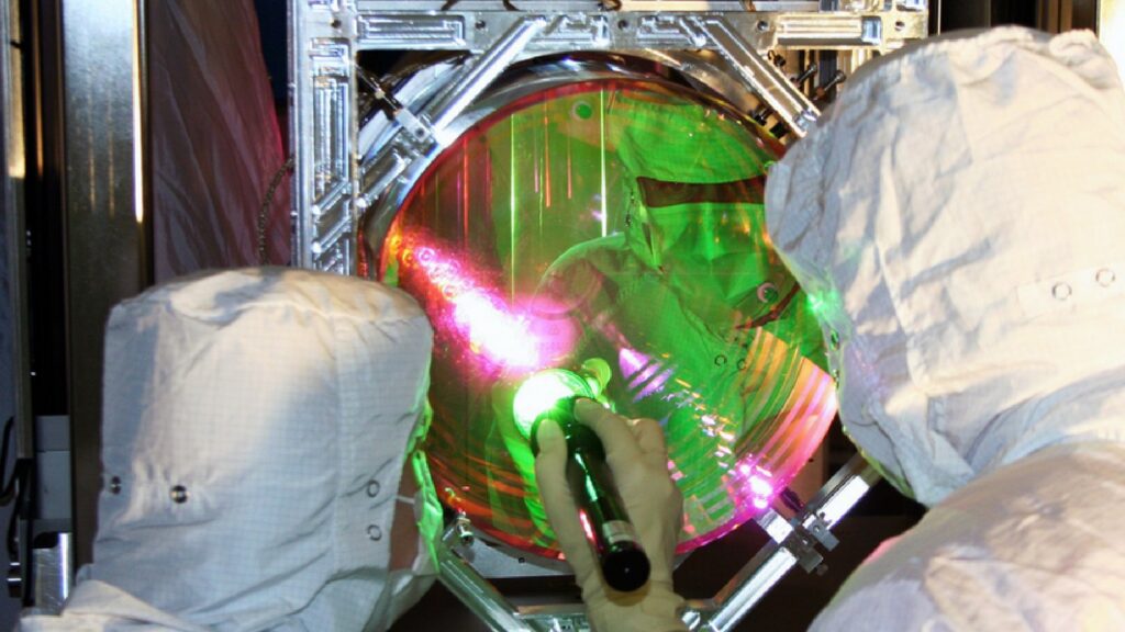 Oscillateur optomécanique de LIGO. // Source : MIT/LIGO