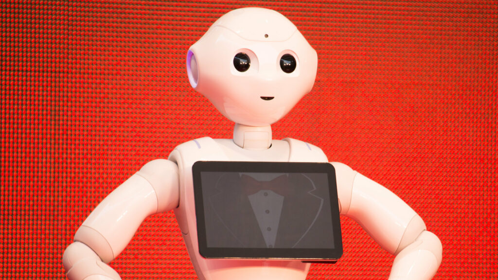 Le robot Pepper lors de la cérémonie d'ouverture des J.O de Tokyo // Source : Dick Thomas Johnson - Wikimedia Commons