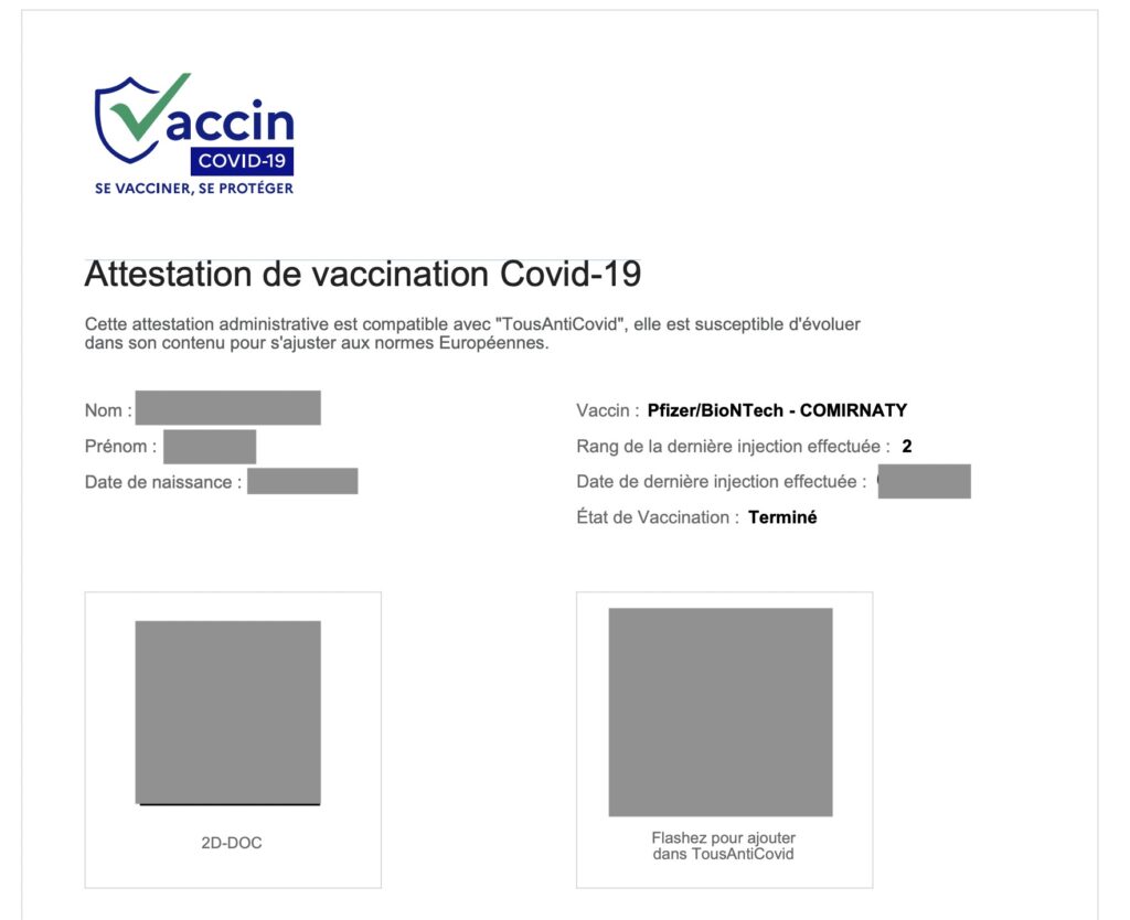 Une attestation de vaccination (floutée par Numerama qui a bien lu son propre article)