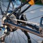 Le Vélo Mad Sport+ recemment testé a des composants classiques // Source : Louise Audry pour Numerama