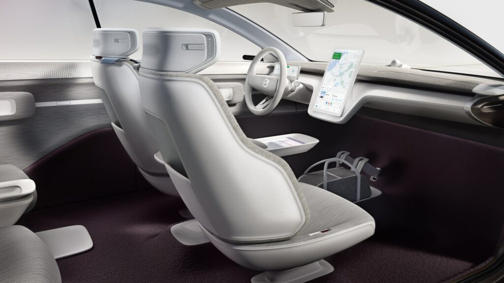 Volvo Concept Recharge // Source : Volvo Volvo Concept Recharge // Source : Volvo