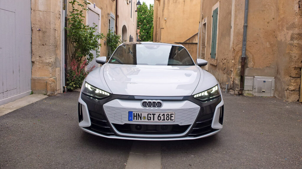 Audi e-tron GT quattro // Source : Raphaelle Baut pour Numerama