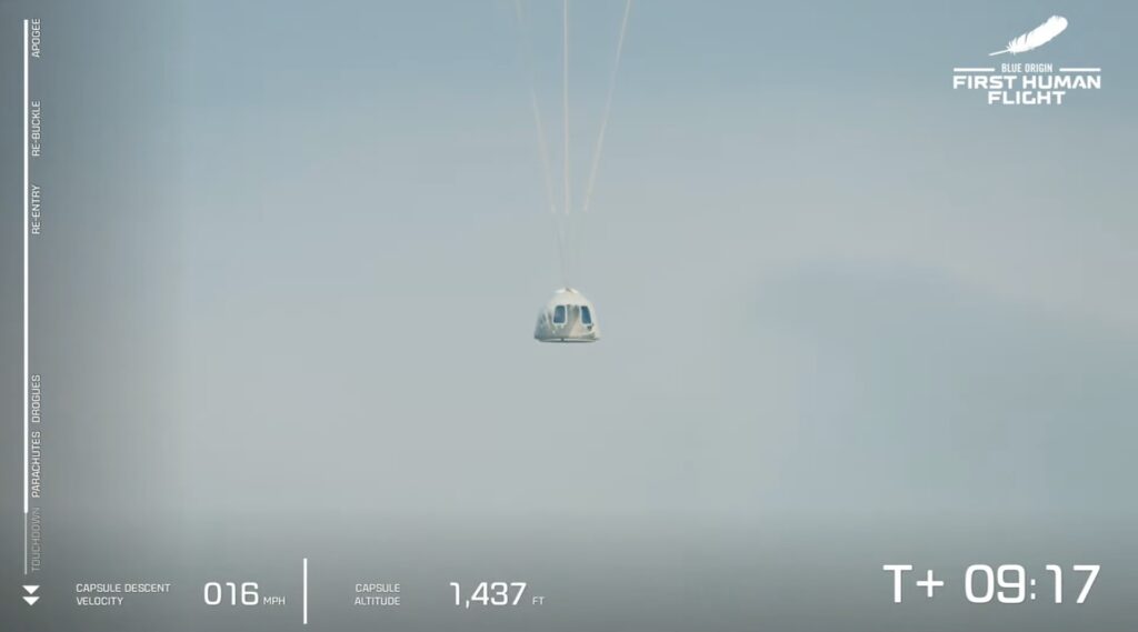Descente de la capsule. // Source : YouTube/Blue Origin