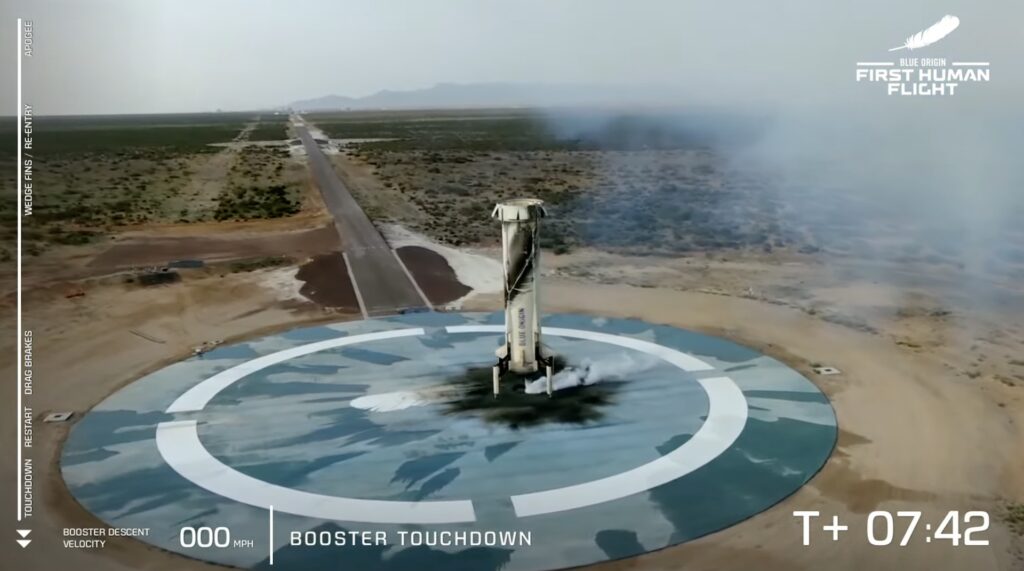Le booster au sol. // Source : YouTube/Blue Origin