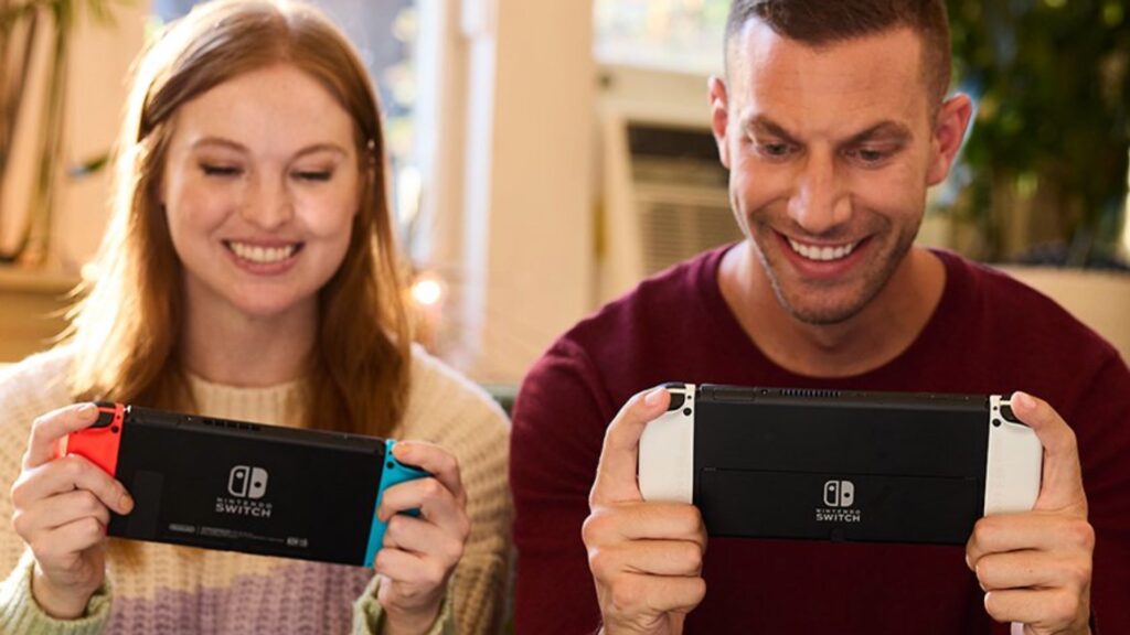 Switch et Switch OLED // Source : Nintendo Switch et Switch OLED // Source : Nintendo