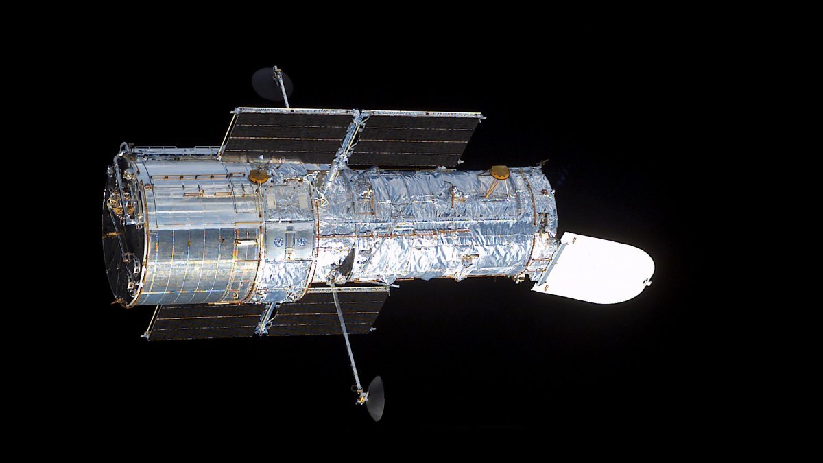 Hubble en 2002. // Source : Nasa (photo recadrée)