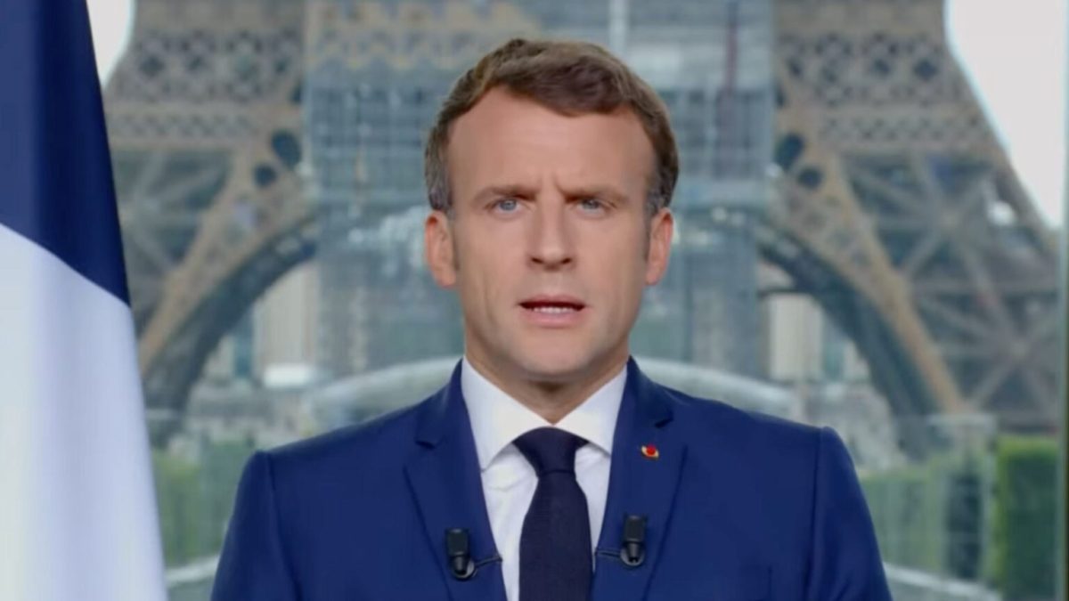 Emmanuel Macron a fait le bilan  et annoncé de nouvelles mesures contre le covid le 12 juillet // Source : Capture Numerama / Youtube Elysée