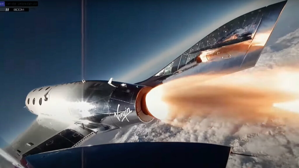 Le vaisseau de Virgin Galactic, VSS Unity, a amené Richard Branson au dessus du seuil des 80 km d'altitude. // Source : Virgin Galactic