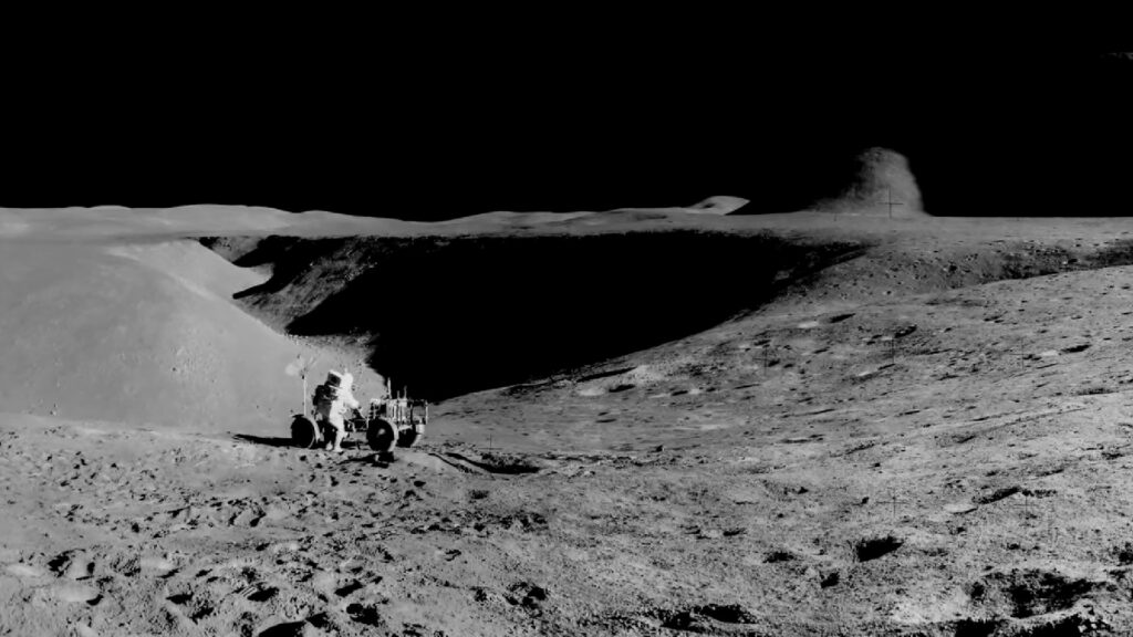 Image remasterisée de la mission Apollo 15, avec l'un des astronautes et le rover. // Source : NASA / JSC / ASU / ANDY SAUNDERS