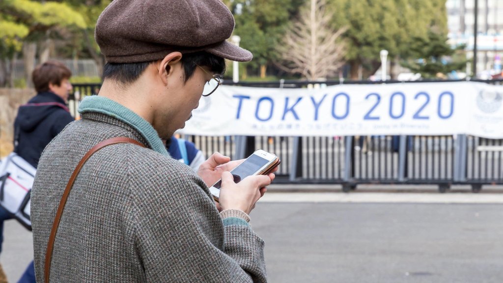 Une affiche pour les Jeux olympiques de Tokyo en 2020. // Source : Flickr/CC/Marco Verch (photo recadrée)
