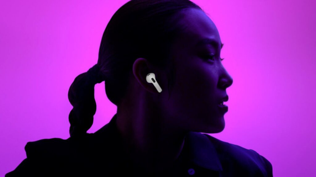 AirPods 3 // Source : Apple AirPods 3 // Source : Apple