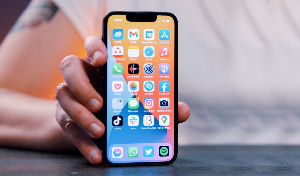 Test De L Iphone 13 Et 13 Mini Tout Comme L Iphone 12 En Un Peu Mieux Test De L Iphone 13 Et 13 Mini Tout Comme L Iphone 12 En Un Peu Mieux