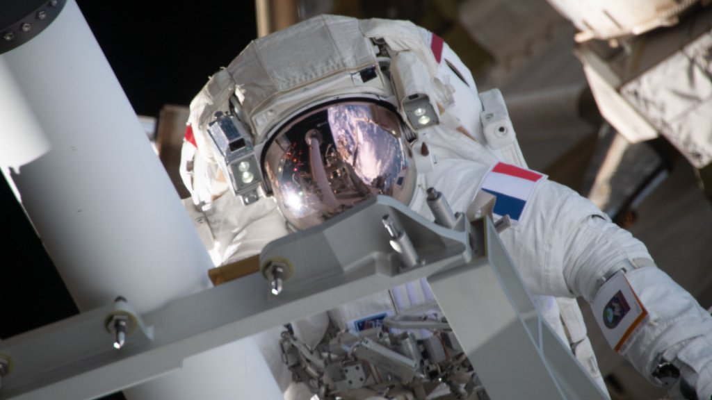 Thomas Pesquet dans l'espace en juin 2021. // Source : Flickr/CC/Nasa Johnson (photo recadrée)