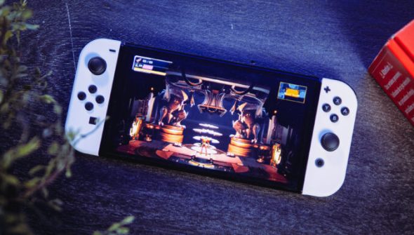 Nintendo Switch OLED // Source : Louise Audry pour Numerama