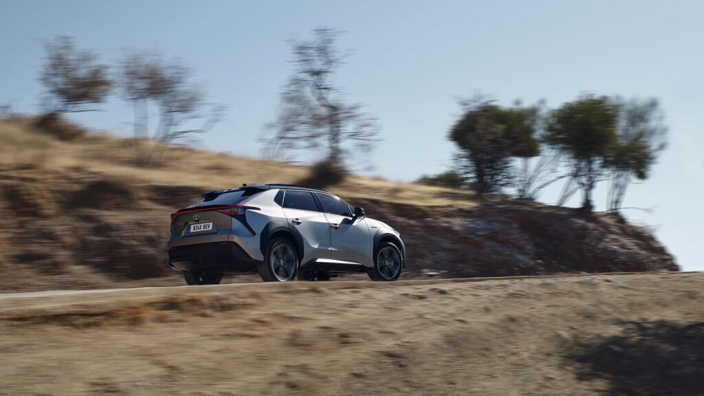 Toyota bZ4X en action // Source : Toyota France Toyota bZ4X en action // Source : Toyota France