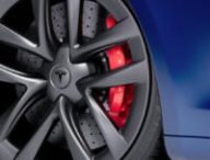 Kit de freinage haute performance pour la Tesla Model S Plaid // Source : Tesla