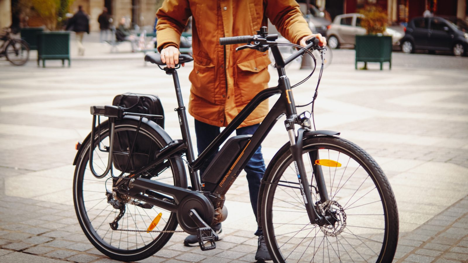 Test du Moustache Samedi que vaut l'entrée de gamme d'un