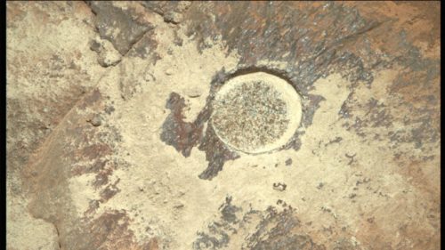 Perseverance a fait un joli trou sur le solde Mars // Source : NASA/JPL-Caltech/ASU