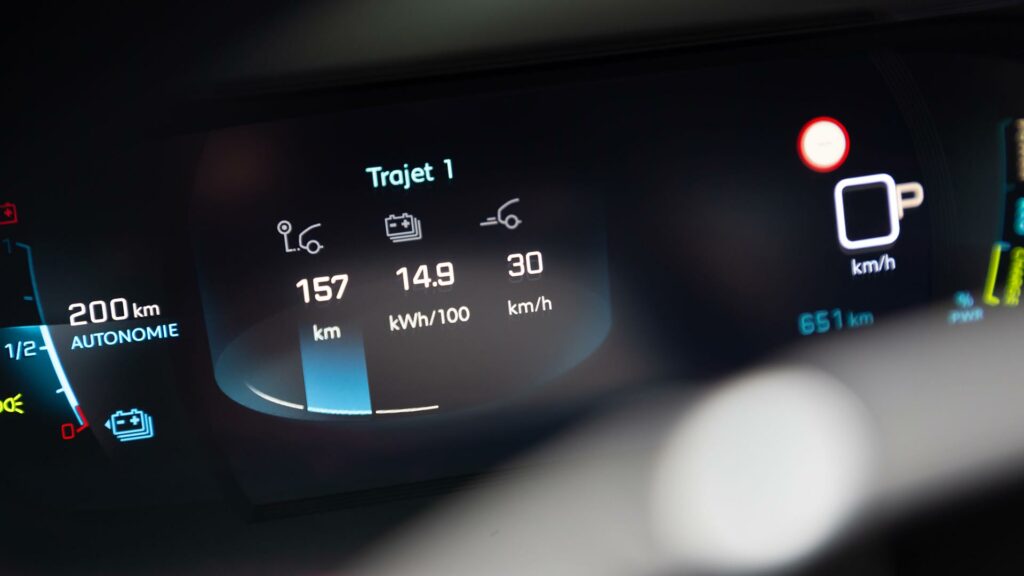 Autonomie et consommation e-208 // Source : Peugeot