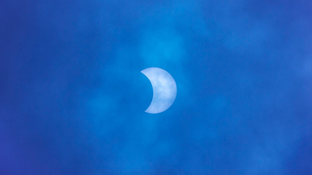 Éclipse solaire partielle en décembre 2020. // Source : Flickr/CC/GauchoDeAntares (photo recadrée)