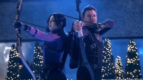 Kate Bishop et Clint Barton dans Hawkeye. // Source : Marvel/Disney+