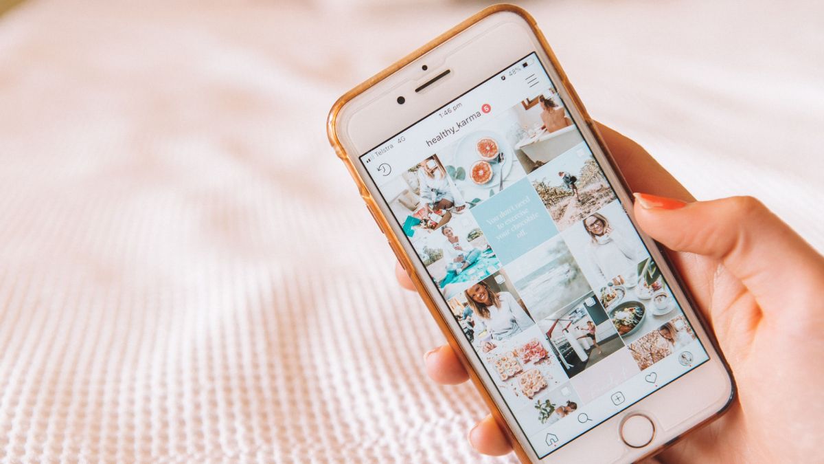 Instagram va remettre la timeline chronologique // Source : Maddi Bazzocco / Unsplash