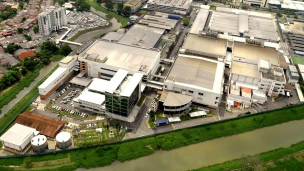Une usine Infineon technologies, producteur de semiconducteurs, à Malacca en Malaisie // Source : Infineon Technologies